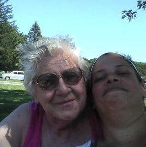 Meet your Posher, Beth